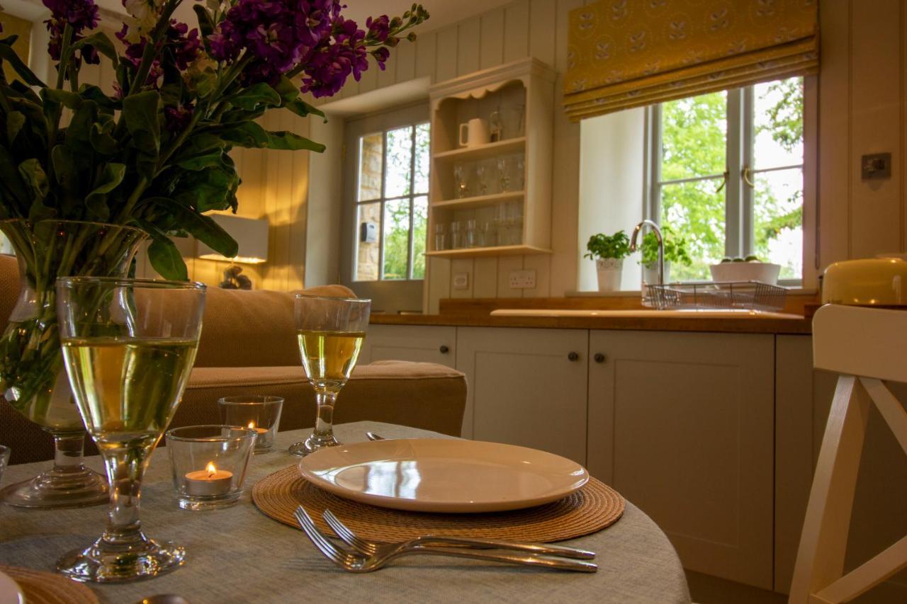 The Potting Shed, 5* Luxury Escape 시런세스터 외부 사진