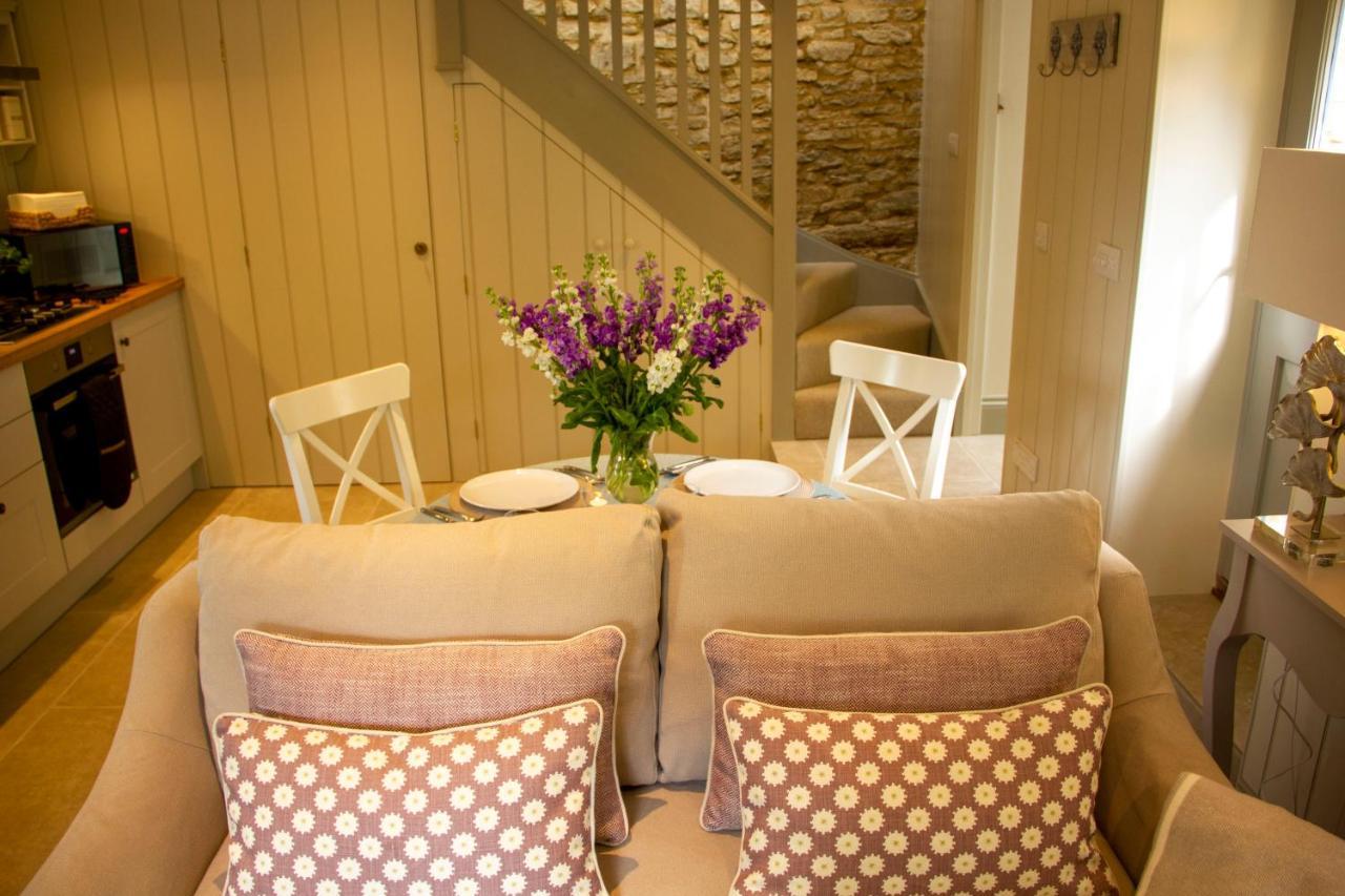 The Potting Shed, 5* Luxury Escape 시런세스터 외부 사진